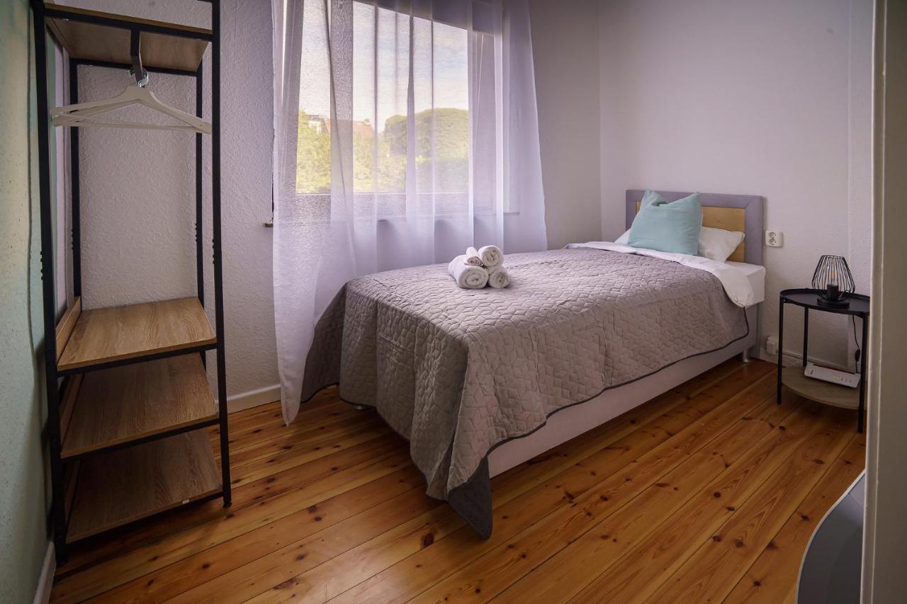 Immostay Ferienhaus Mit Garten & Free Parking BRE Exterior photo