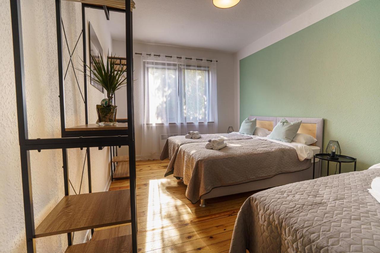 Immostay Ferienhaus Mit Garten & Free Parking BRE Exterior photo